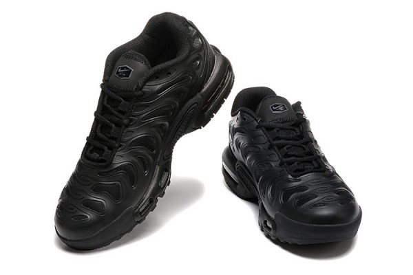 Nike Air Max Plus Drift (M) Black Sneakers